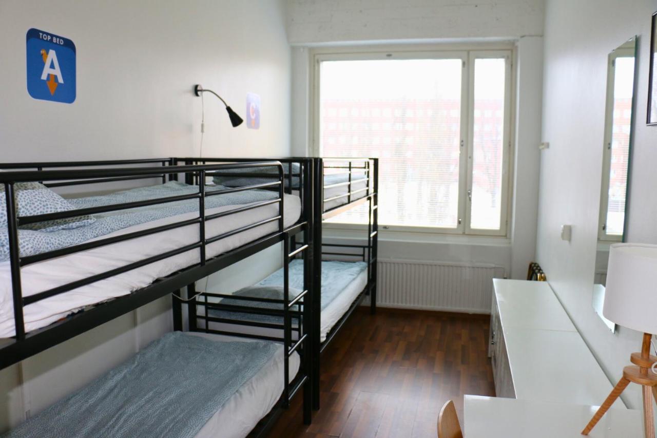 Bed 4-Bed Mixed Dormitory Room